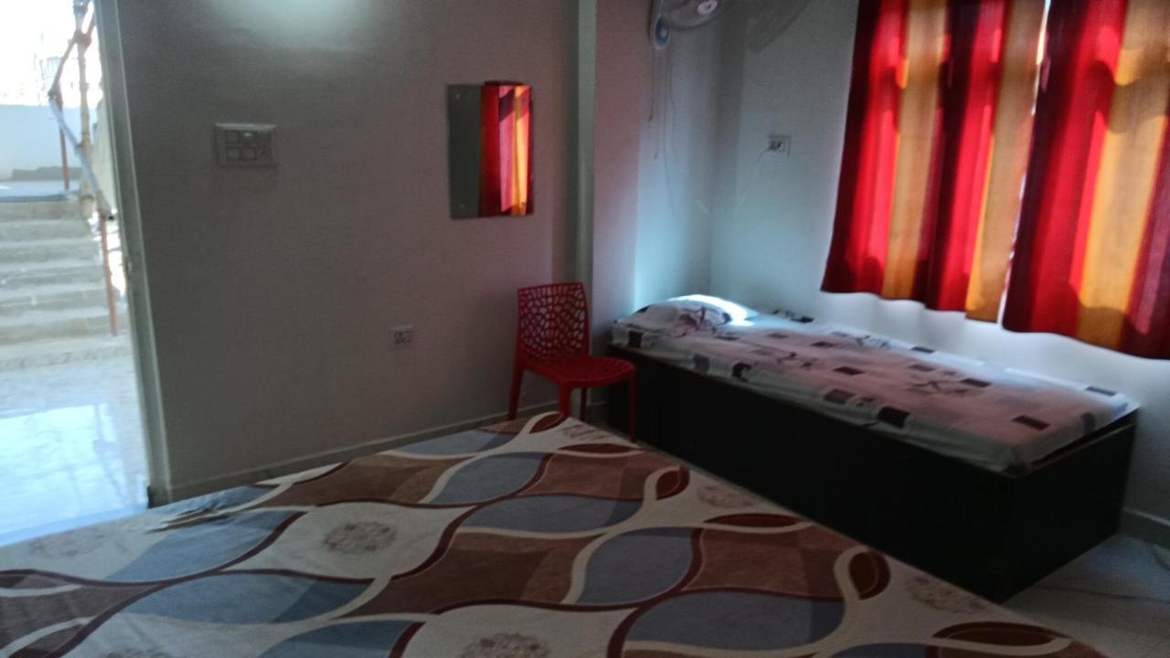 Hotel Devdoot Раджгир Экстерьер фото